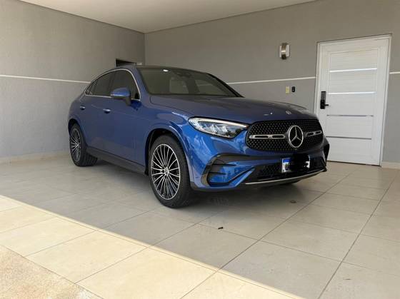 MERCEDES-BENZ GLC 300 2.0 MHEV AMG LINE COUPÉ 4MATIC 9G-TRONIC